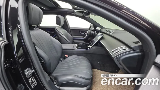 Mercedes-Benz S-Class — Фото автомобиля 10