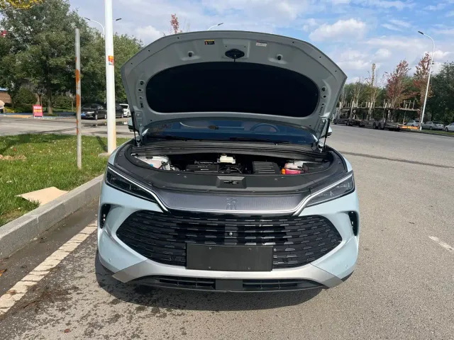 BYD Song L DM-i — Фото автомобиля 17