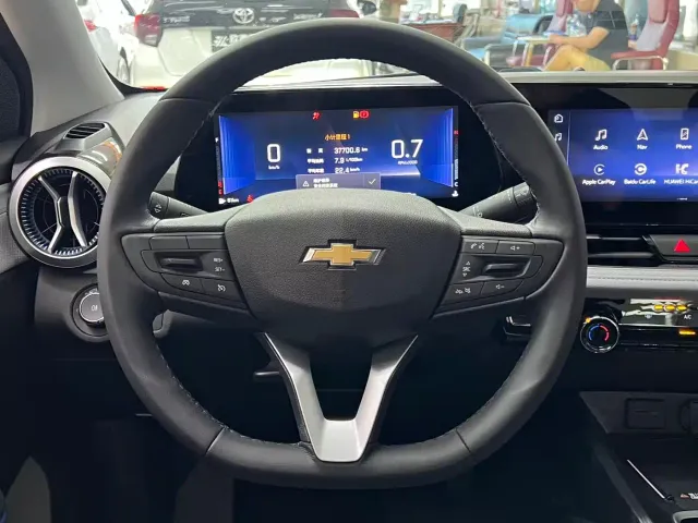 Chevrolet Monza — Фото автомобиля 9