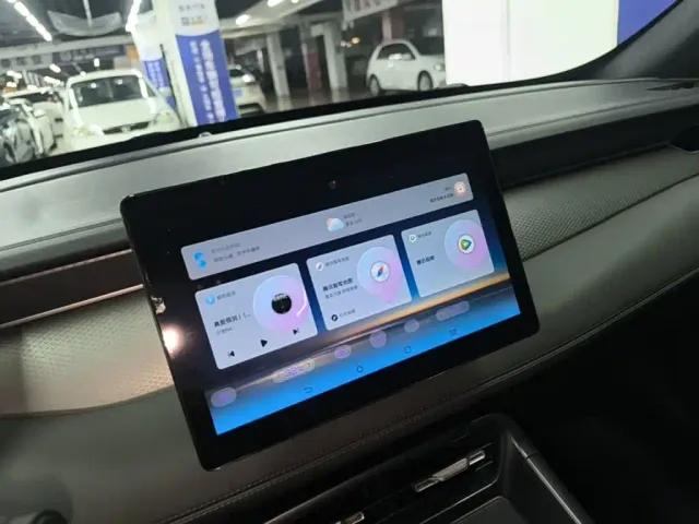 BYD Qin PLUS — Фото автомобиля 12