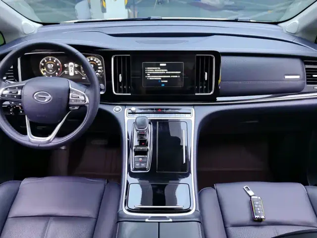 GAC Trumpchi M8 — Фото автомобиля 12