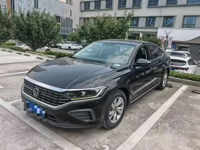 Фотография автомобиля — Volkswagen Passat