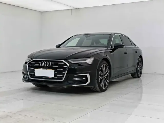Фотография автомобиля — Audi A6L
