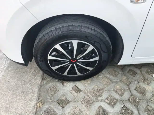 Wuling Hongguang — Фото автомобиля 22