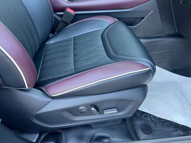 Ford Explorer — Фото автомобиля 26