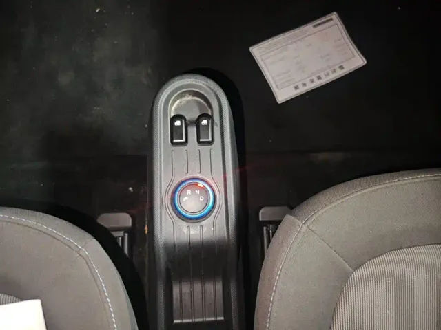 Wuling Hongguang Mini EV — Фото автомобиля 13