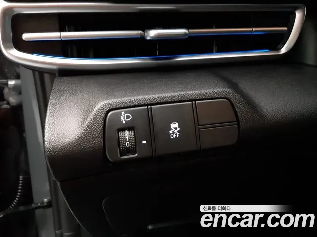 Hyundai AVANTE Новый Avante (CN7) — Фото автомобиля 16