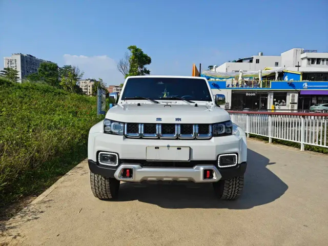 BAIC BJ40 — Фото автомобиля 3