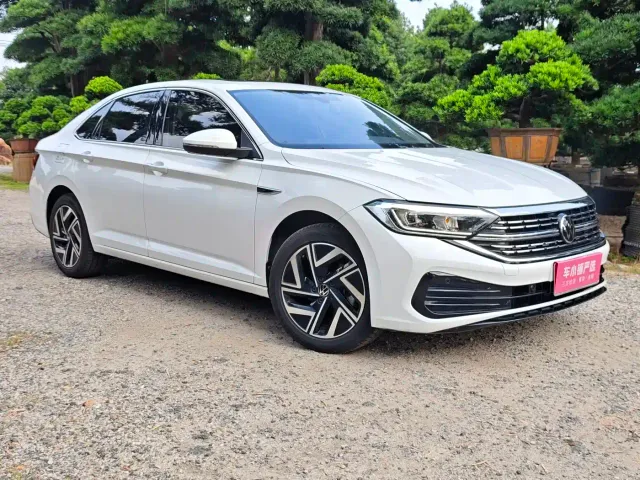 Volkswagen Sagitar — Фото автомобиля 3