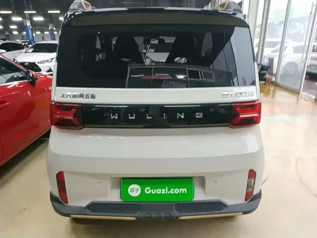 Wuling Hongguang Mini EV — Фото автомобиля 5