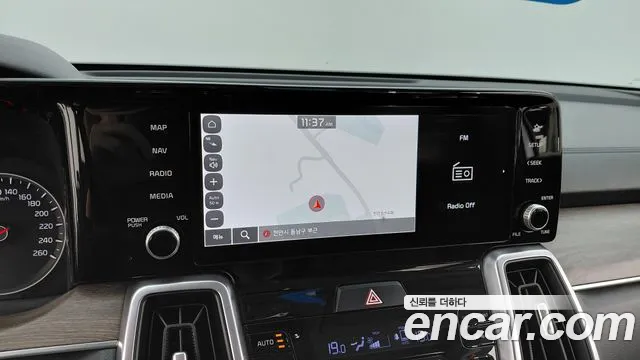 Kia Sorento Sorento 4-е поколение Дизель 2.2 2WD — Фото автомобиля 14
