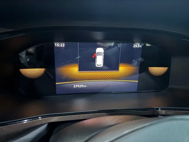 Volkswagen Tharu — Фото автомобиля 4