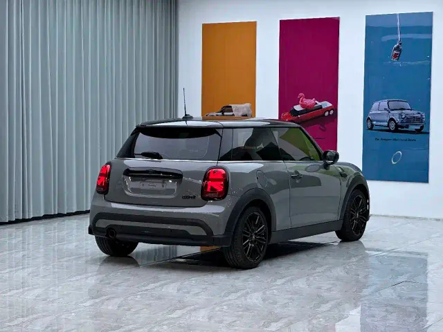MINI Hatch — Фото автомобиля 5