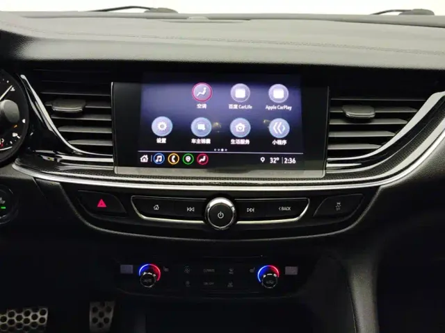 Buick Regal — Фото автомобиля 13