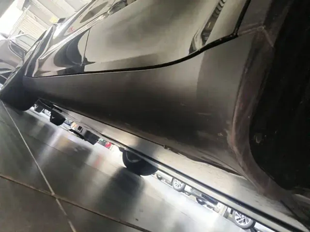 Tesla Model Y — Фото автомобиля 21