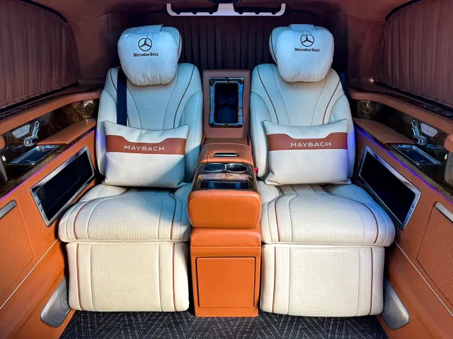 Mercedes-Benz V-Class — Фото автомобиля 29