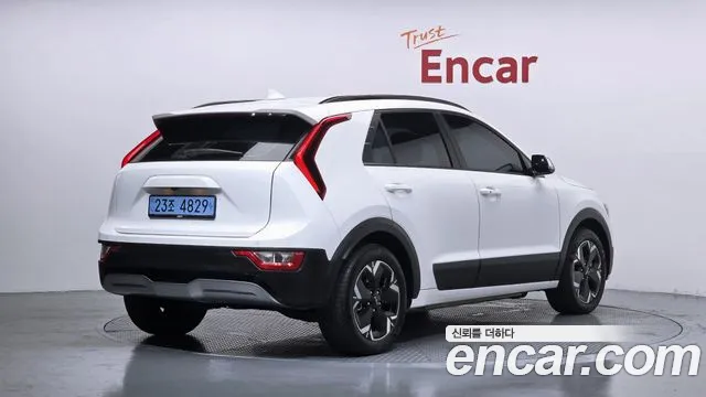 Kia Niro All Niro EV Air — Фото автомобиля 2