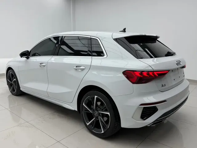 Audi A3 — Фото автомобиля 5