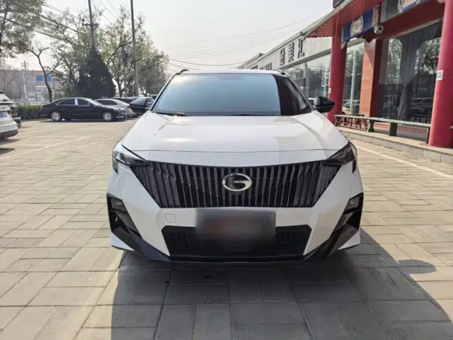 GAC Trumpchi GS3 — Фото автомобиля 2