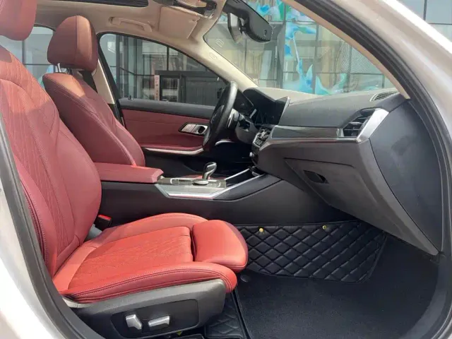 BMW 3 Series — Фото автомобиля 10