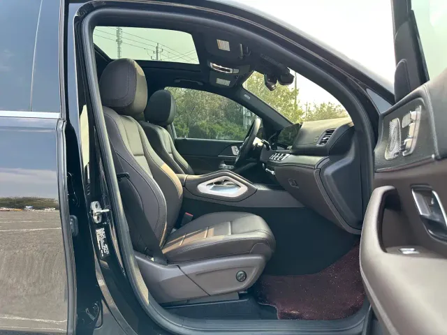 Mercedes-Benz GLE-Class — Фото автомобиля 11