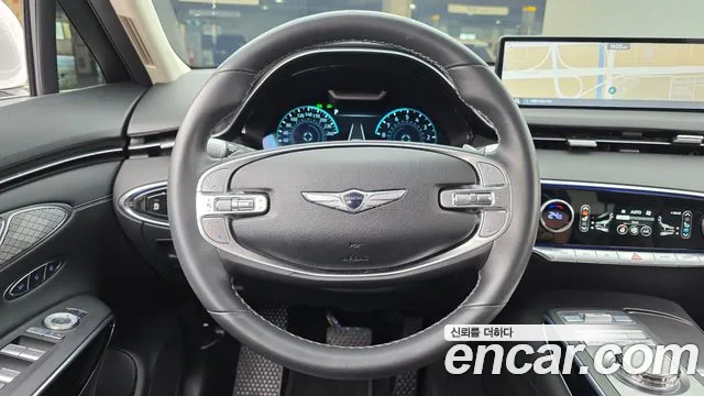 Genesis GV70 — Фото автомобиля 13