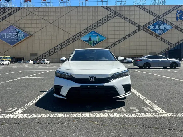 Honda Civic — Фото автомобиля 2