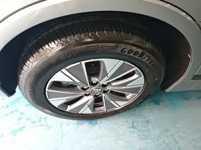 Buick Buick E5 2024 Pioneer Pro Edition — Фото автомобиля 22