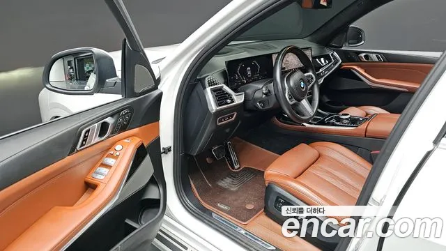 BMW X7 — Фото автомобиля 12