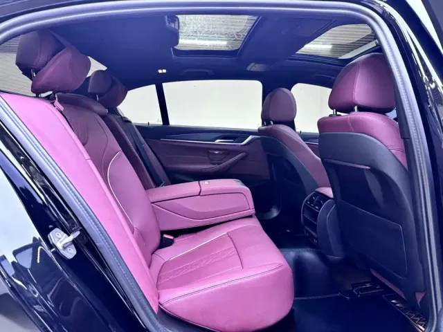 BMW 5 Series — Фото автомобиля 13