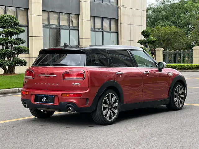 MINI Clubman — Фото автомобиля 28