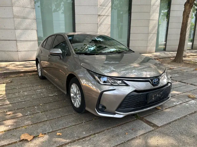 Toyota Corolla — Фото автомобиля 3