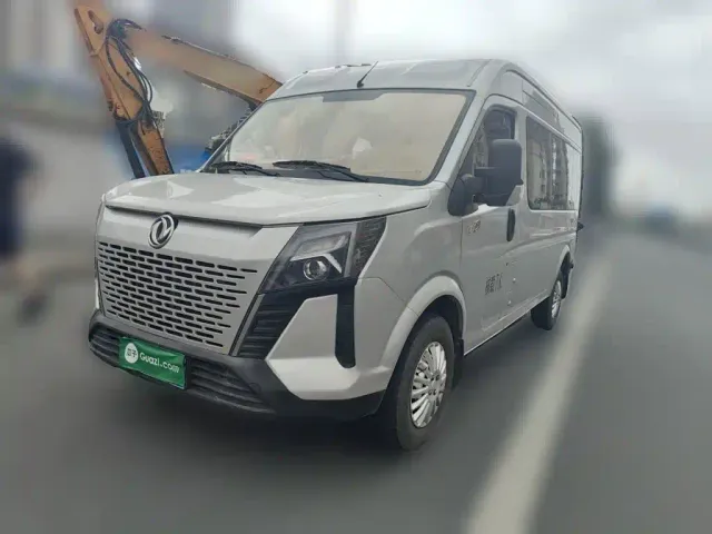 Фотография автомобиля — Dongfeng Yufeng
