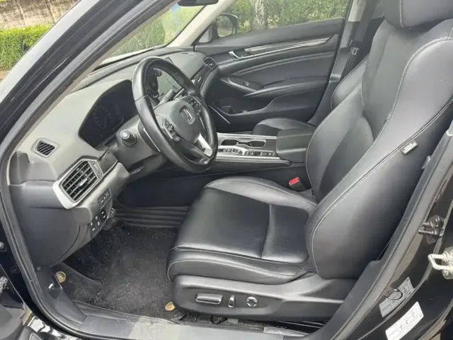 Honda Accord — Фото автомобиля 15