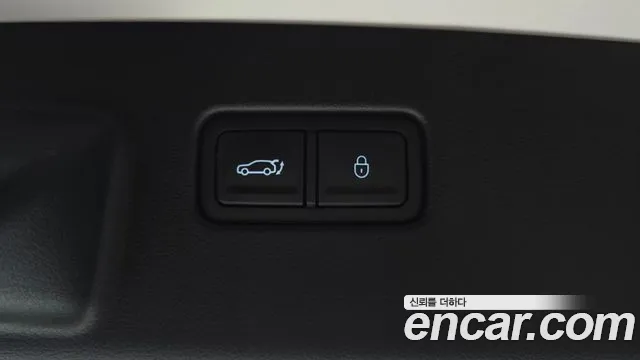 Genesis GV60 — Фото автомобиля 15