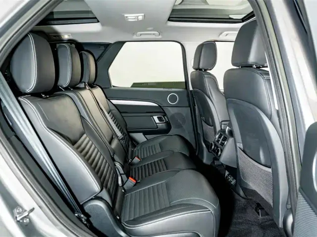 Land Rover Discovery — Фото автомобиля 21