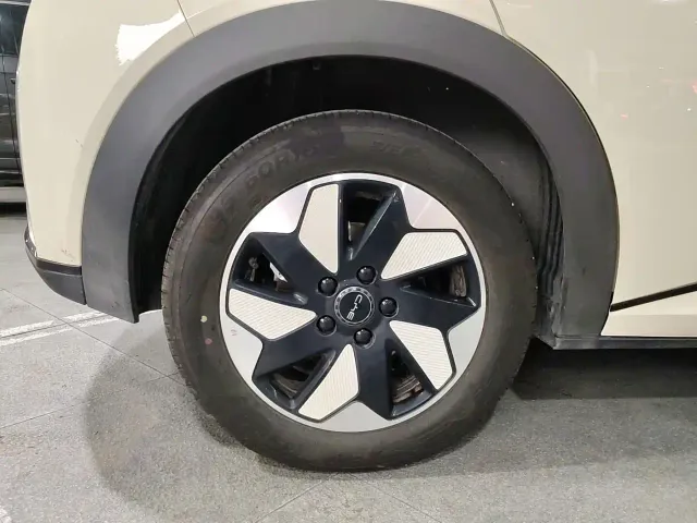 BYD Dolphin — Фото автомобиля 19