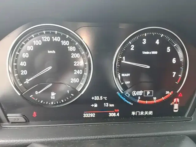 BMW 1 Series — Фото автомобиля 11