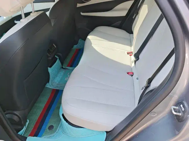 BYD Seal 05 DM-i — Фото автомобиля 11