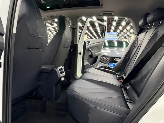 Volkswagen Tharu — Фото автомобиля 8