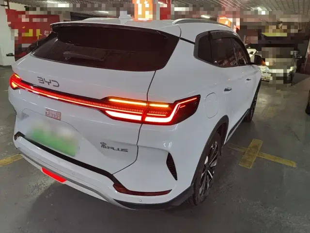 BYD Song PLUS — Фото автомобиля 6