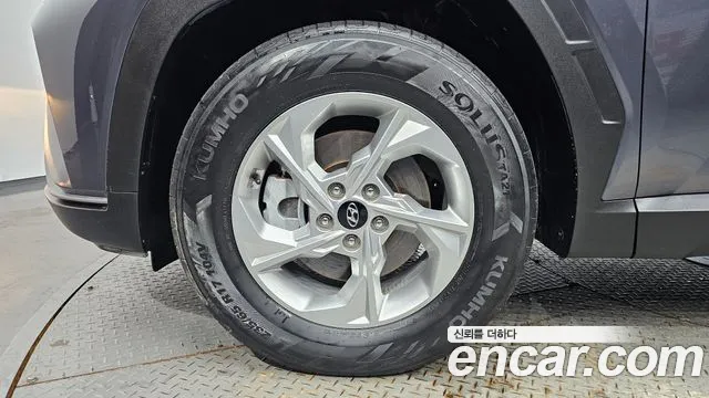 Hyundai Tucson Tucson (NX4) Бензин 1.6 турбо 2WD — Фото автомобиля 5