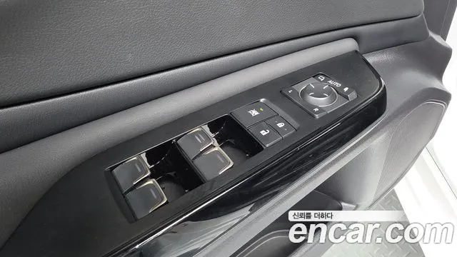 Lexus ES — Фото автомобиля 26