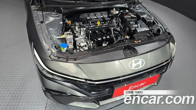 Hyundai Avante — Фото автомобиля 9