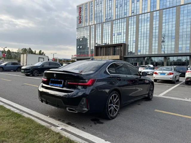 BMW 3 Series — Фото автомобиля 9