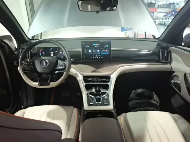 BYD Song Pro — Фото автомобиля 9