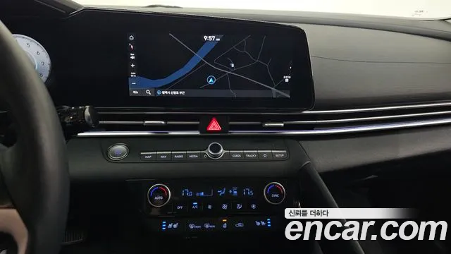 Hyundai AVANTE Avante (CN7) — Фото автомобиля 13