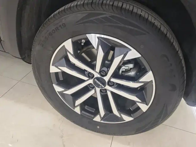 Haval Big Dog — Фото автомобиля 6