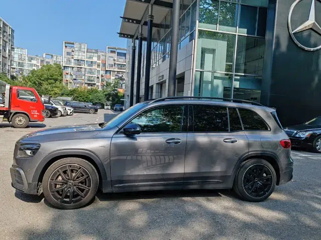 Mercedes-Benz GLB AMG — Фото автомобиля 5