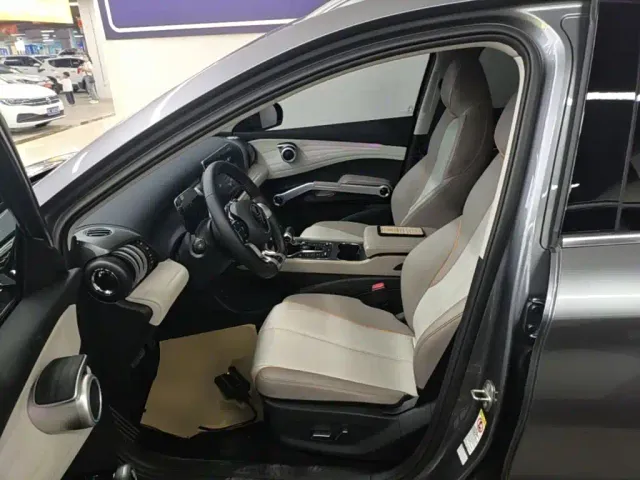 BYD Yuan PLUS — Фото автомобиля 14